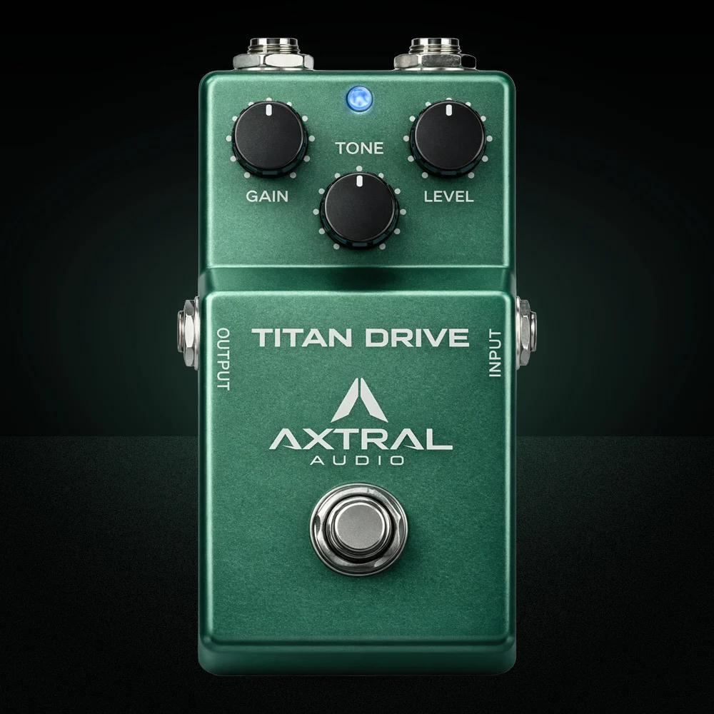 ΛXTRΛL TITAN DRIVE